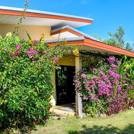 Elsie Evans Art Retreat Rayong Exterior photo